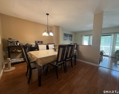 2 Stonington Court - Photo Thumbnail 5