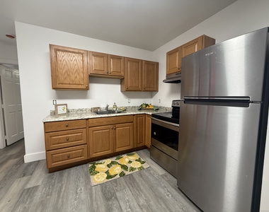 575 Bank Street - Photo Thumbnail 1