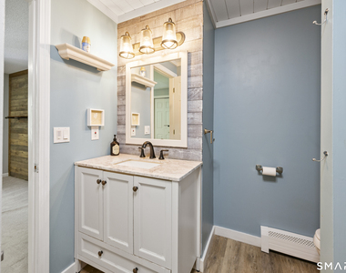 135 Fairway Drive - Photo Thumbnail 16
