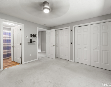 135 Fairway Drive - Photo Thumbnail 12