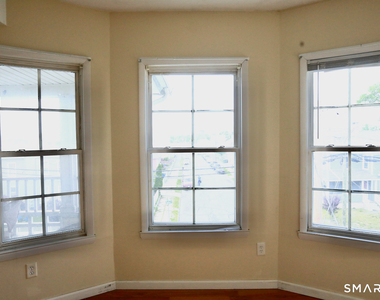 116 Ogden Street - Photo Thumbnail 6