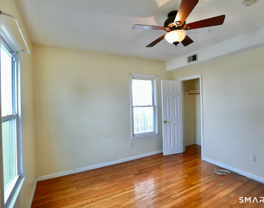 116 Ogden Street - Photo Thumbnail 14
