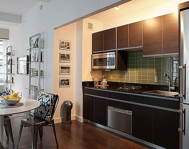 116 John Street - Photo Thumbnail 5