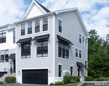 25 Brentwood Circle - Photo Thumbnail 1