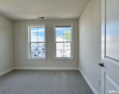 25 Brentwood Circle - Photo Thumbnail 19