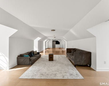 164 West Lane - Photo Thumbnail 31