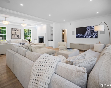 164 West Lane - Photo Thumbnail 8