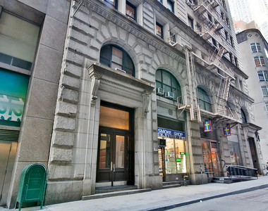 135 William Street - Photo Thumbnail 11