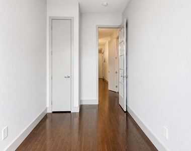 26 Wilson Avenue - Photo Thumbnail 11