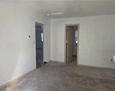 521 9th Ave - Photo Thumbnail 9