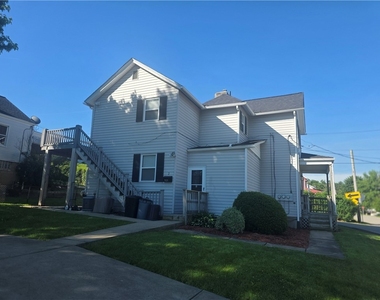521 9th Ave - Photo Thumbnail 2