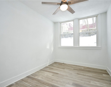 2611 Voelkel Ave - Photo Thumbnail 2