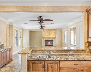 1178 Olivia Parkway - Photo Thumbnail 17