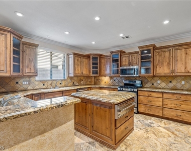 1178 Olivia Parkway - Photo Thumbnail 15