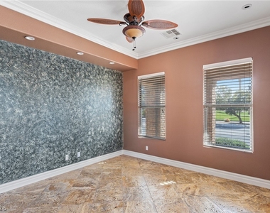 1178 Olivia Parkway - Photo Thumbnail 6