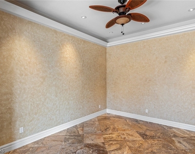 1178 Olivia Parkway - Photo Thumbnail 9