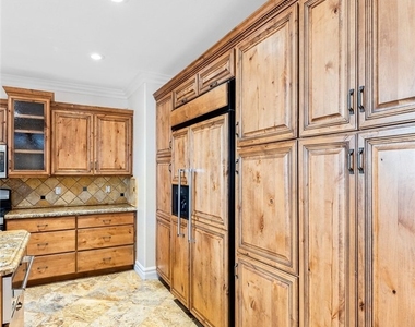 1178 Olivia Parkway - Photo Thumbnail 14