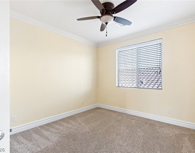 1178 Olivia Parkway - Photo Thumbnail 32