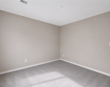 11092 Abbeyfield Rose Drive - Photo Thumbnail 15