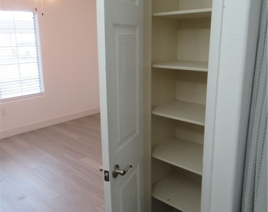 2120 Ramrod Avenue - Photo Thumbnail 29