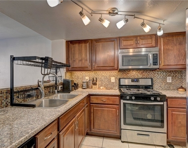 5450 Morris Street - Photo Thumbnail 11