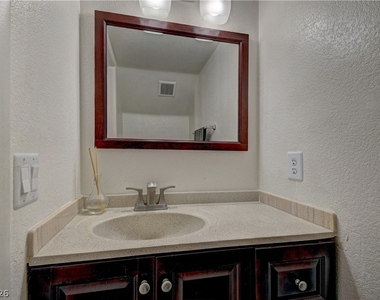 5450 Morris Street - Photo Thumbnail 8