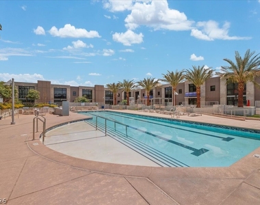 353 E Bonneville Avenue - Photo Thumbnail 2