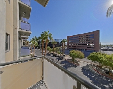 353 E Bonneville Avenue - Photo Thumbnail 33