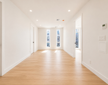 590 Bushwick Avenue - Photo Thumbnail 3