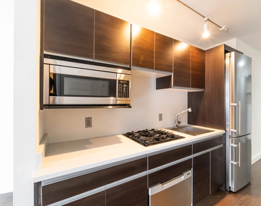 116 John Street - Photo Thumbnail 4