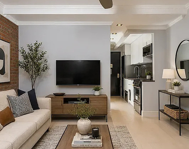 221 East 11th Street - Photo Thumbnail 5