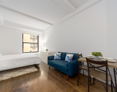 West 91st Street - Photo Thumbnail 1