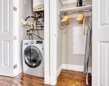202 East 13th Street - Photo Thumbnail 14