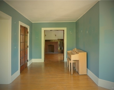 489 Norwood - Photo Thumbnail 6