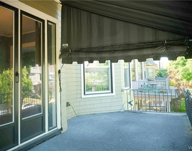 489 Norwood - Photo Thumbnail 1