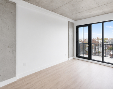 815 Flatbush Avenue - Photo Thumbnail 3