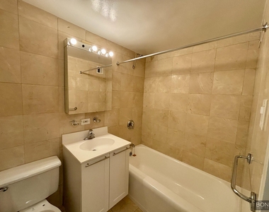 East 55th Street - Photo Thumbnail 6