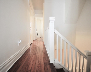 1065 Sterling Place - Photo Thumbnail 8