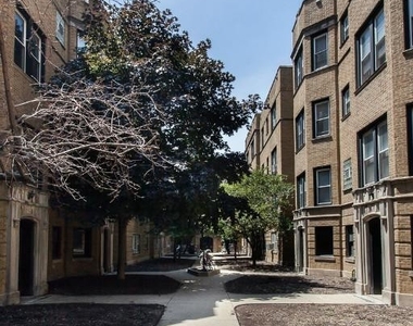 3912-3928 N Pine Grove Ave - Photo Thumbnail 1