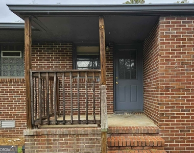 268 Elks Street - Photo Thumbnail 7