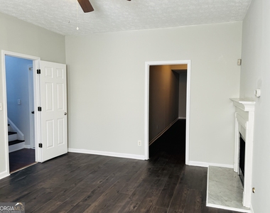 5612 Feldwood Road - Photo Thumbnail 35