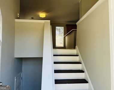 5612 Feldwood Road - Photo Thumbnail 1