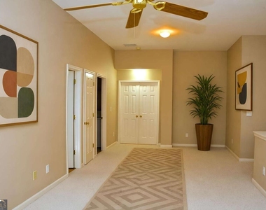 2680 Hampton Park Drive - Photo Thumbnail 6