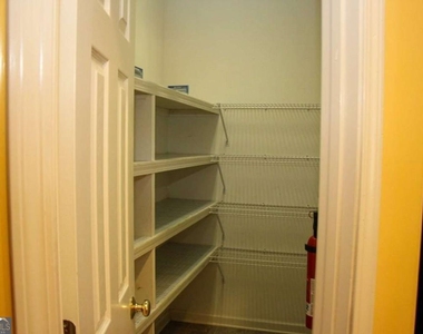 2680 Hampton Park Drive - Photo Thumbnail 5