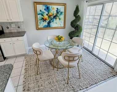 2523 Alvecot Circle - Photo Thumbnail 5