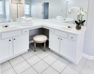 2523 Alvecot Circle - Photo Thumbnail 20