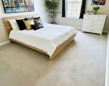 2523 Alvecot Circle - Photo Thumbnail 31
