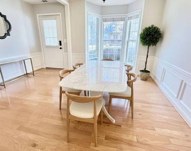 2523 Alvecot Circle - Photo Thumbnail 3