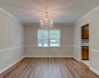 180 Fairfield Circle - Photo Thumbnail 11