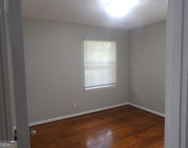 1903 Futral Road - Photo Thumbnail 16